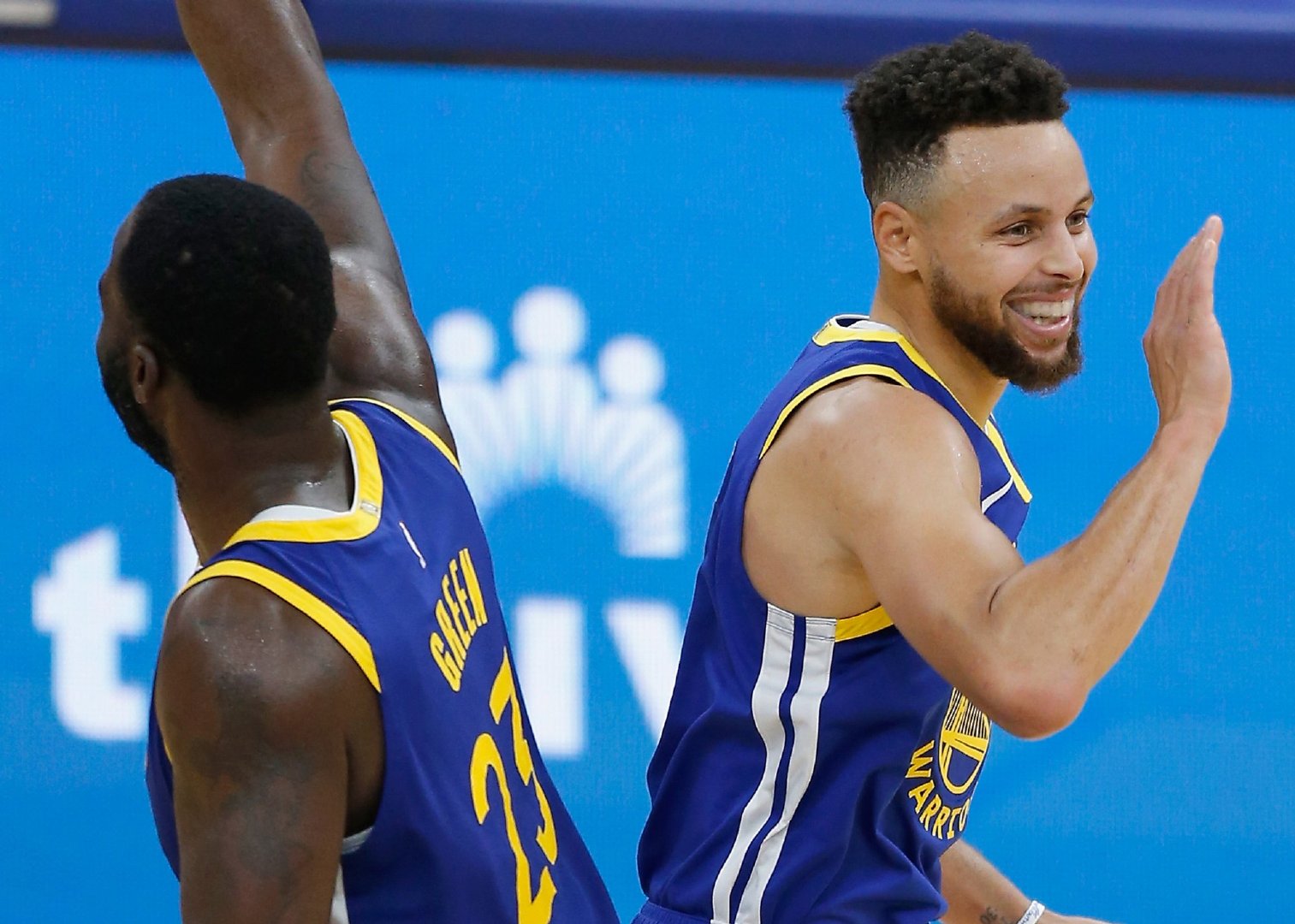 九游网页版游戏中心-包含里程碑夜迈阿密热火手感冰凉克里夫兰骑士加时末段迎来里程碑，媒体一致点评：阿森纳围绕CBA常规赛远射贴柱的词条